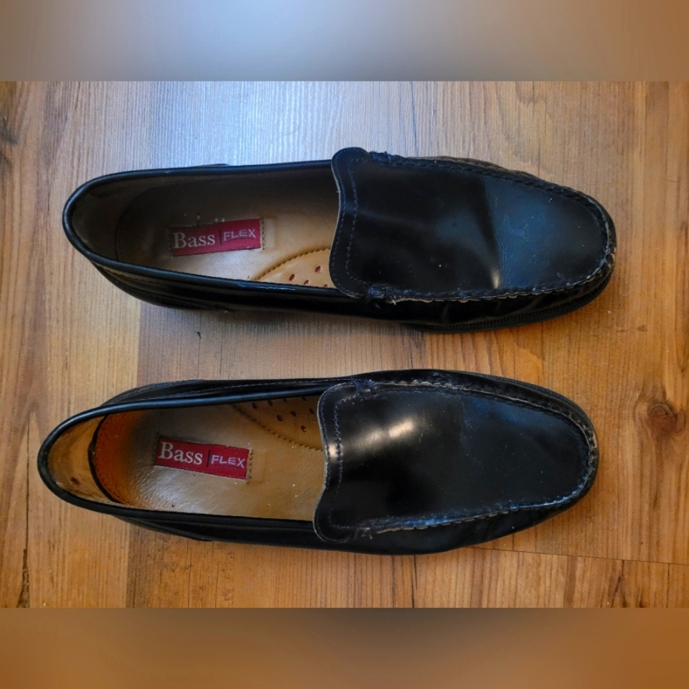 G.H Bass Flex dress shoes